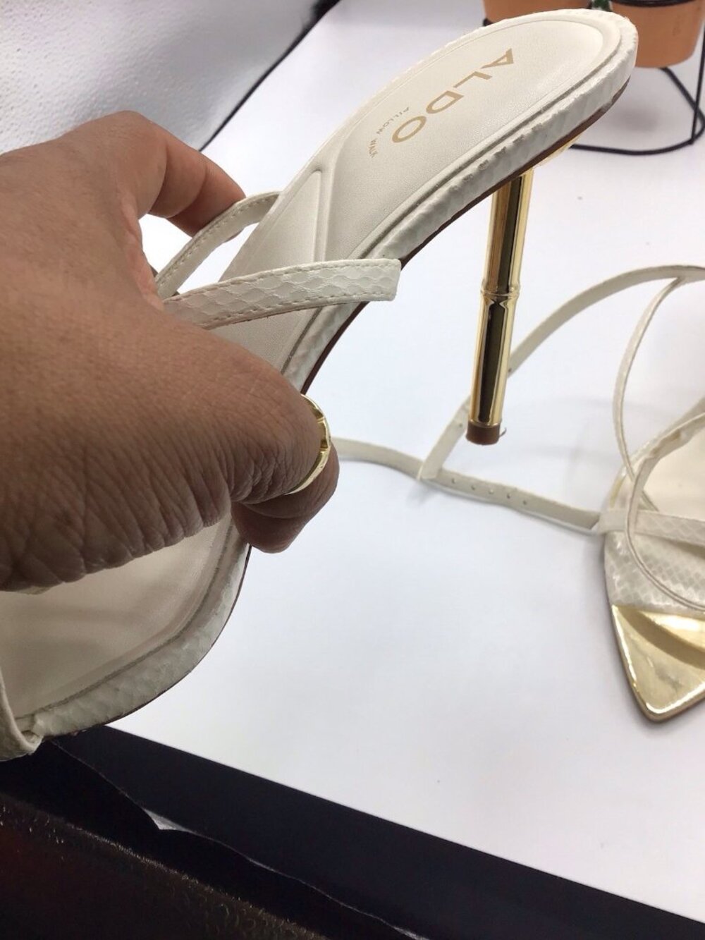 Aldo Womens White Metallic Gold Strappy Lace Up Heels Size 9 - Picture 6 of 9